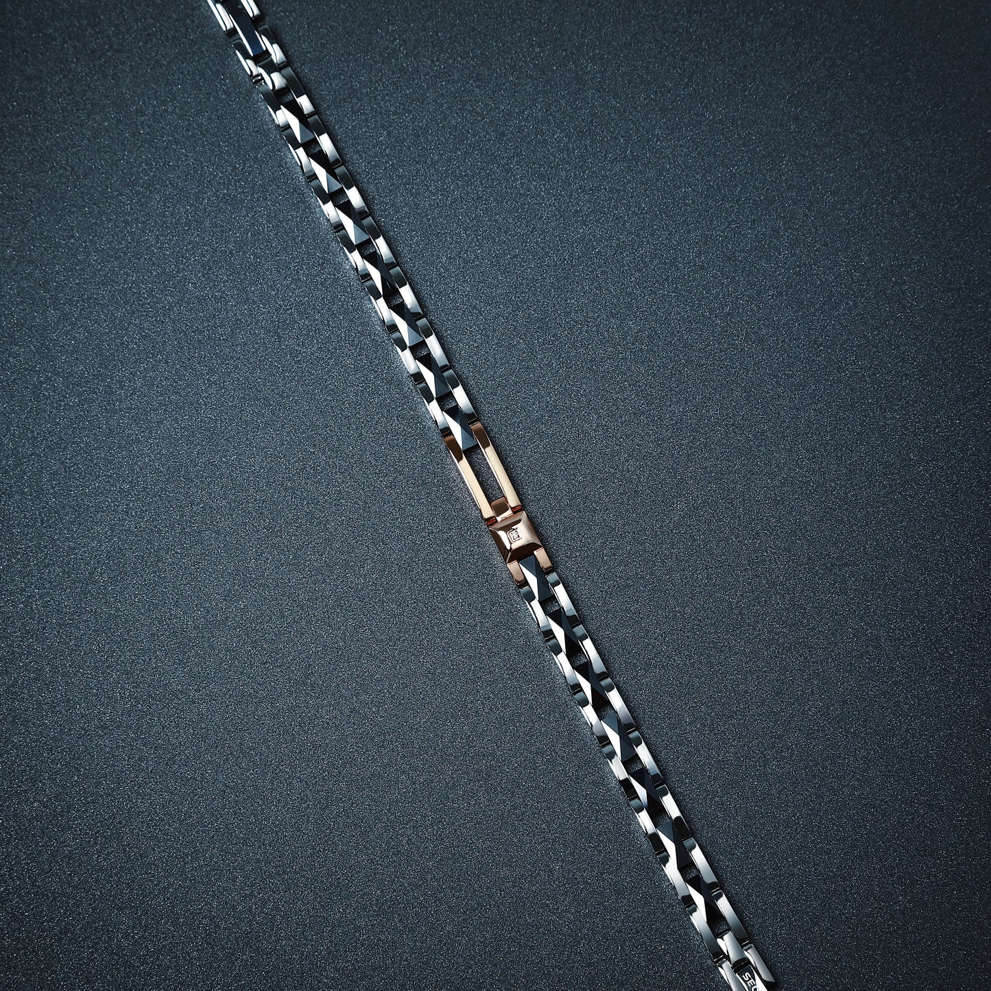 BRACCIALE UOMO SECTOR CERAMIC SAFR47