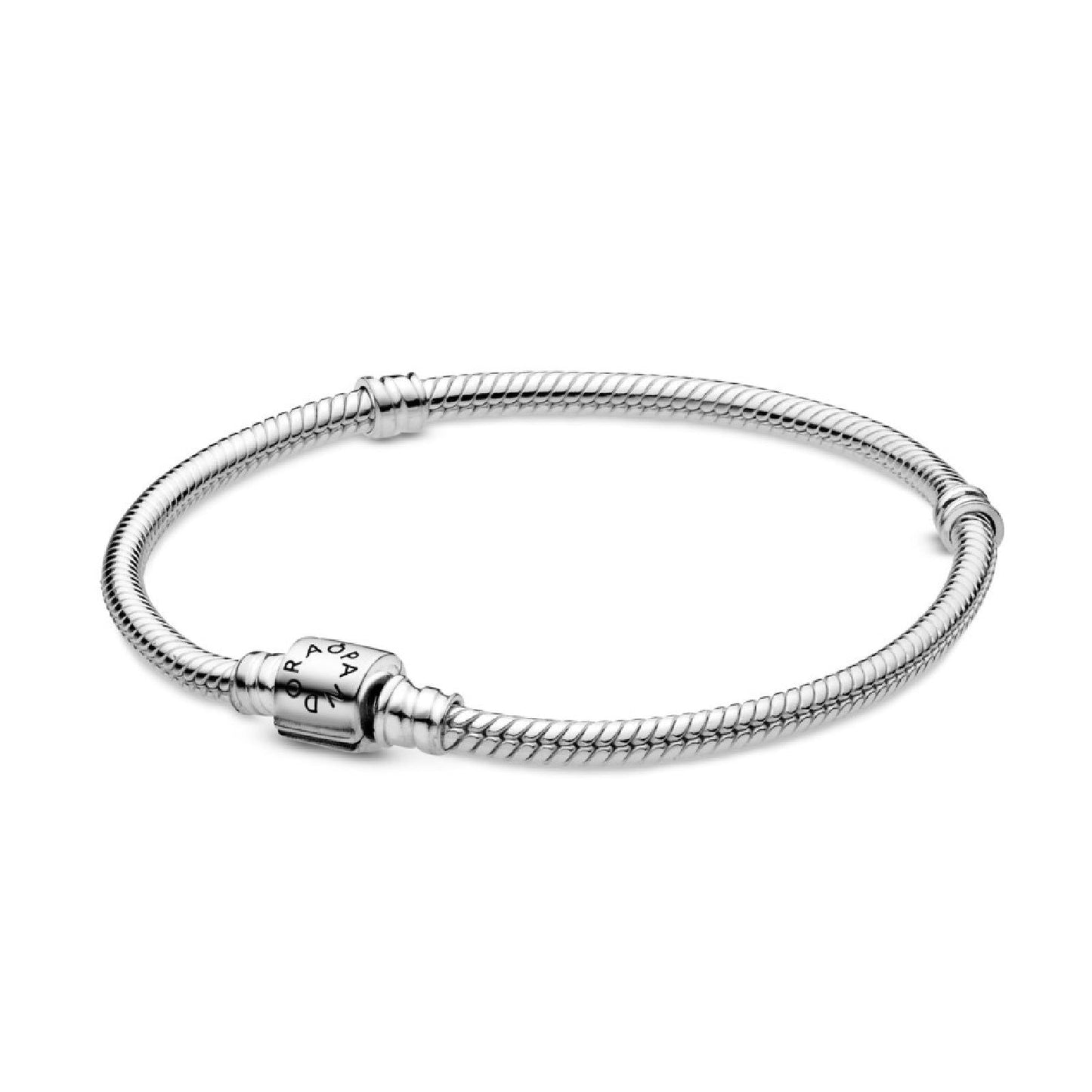 Bracciale Pandora Moments con Chiusura a Barile Piccolo 598816C00