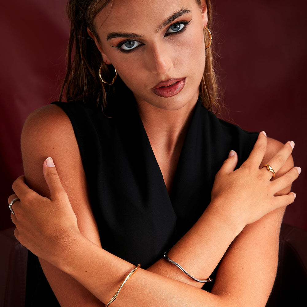 
                  
                    BRACCIALE DONNA TRUSSARDI T-DESIGN TJAXA02
                  
                