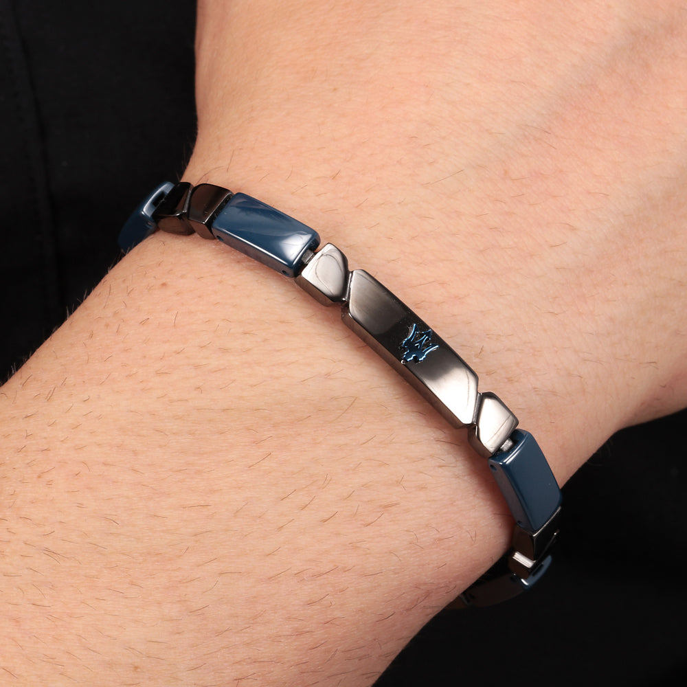 
                  
                    BRACCIALE UOMO MASERATI CERAMIC JM221ATZ01
                  
                