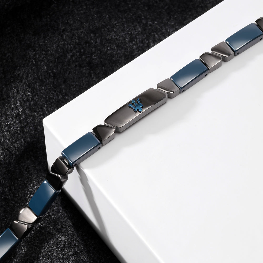 
                  
                    BRACCIALE UOMO MASERATI DIAMONDS JM221ATY09
                  
                