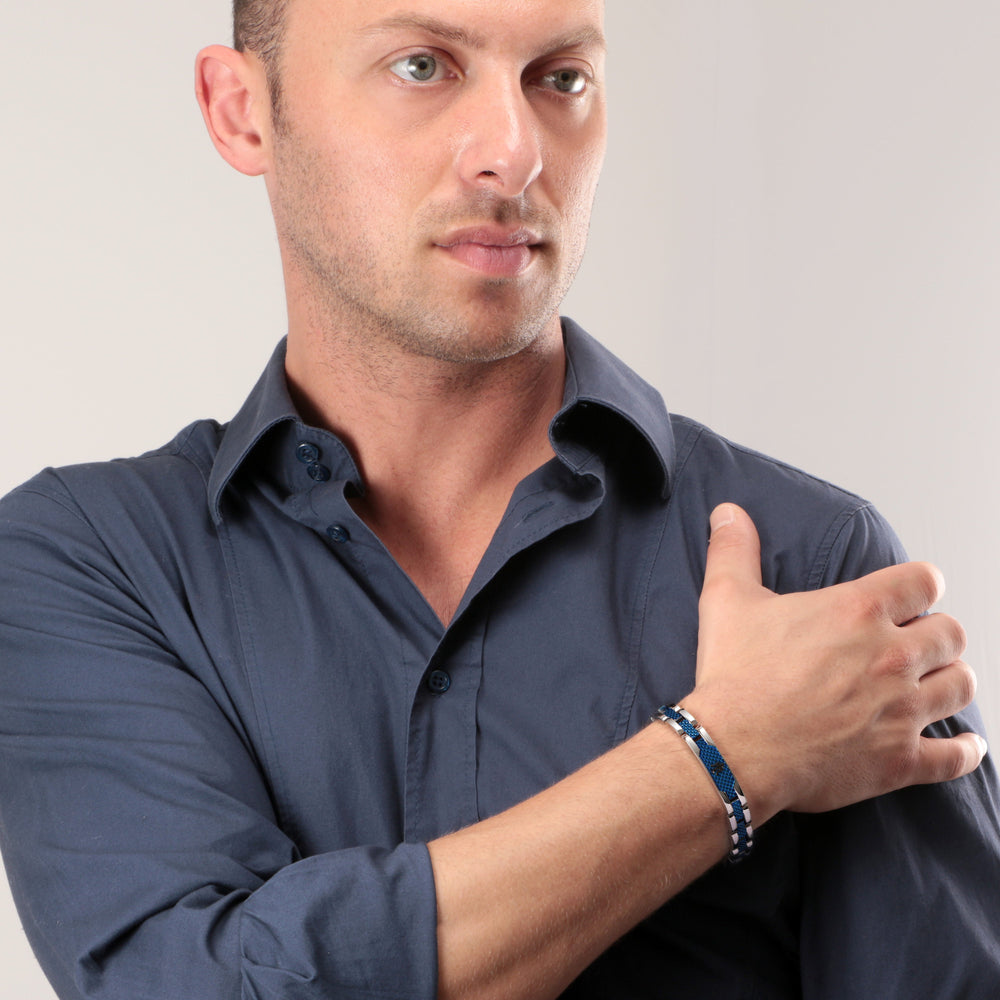 
                  
                    BRACCIALE UOMO MASERATI ICONIC JM419ASC02
                  
                