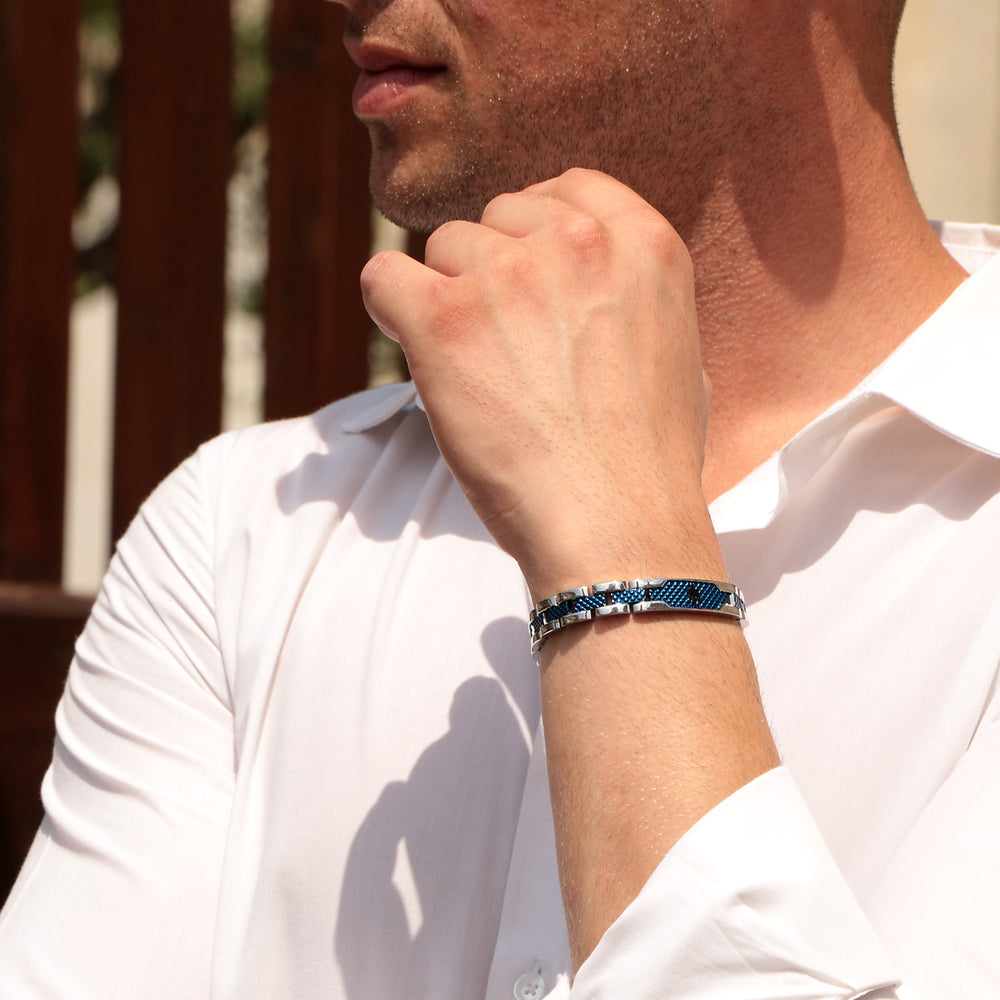 
                  
                    BRACCIALE UOMO MASERATI ICONIC JM419ASC02
                  
                