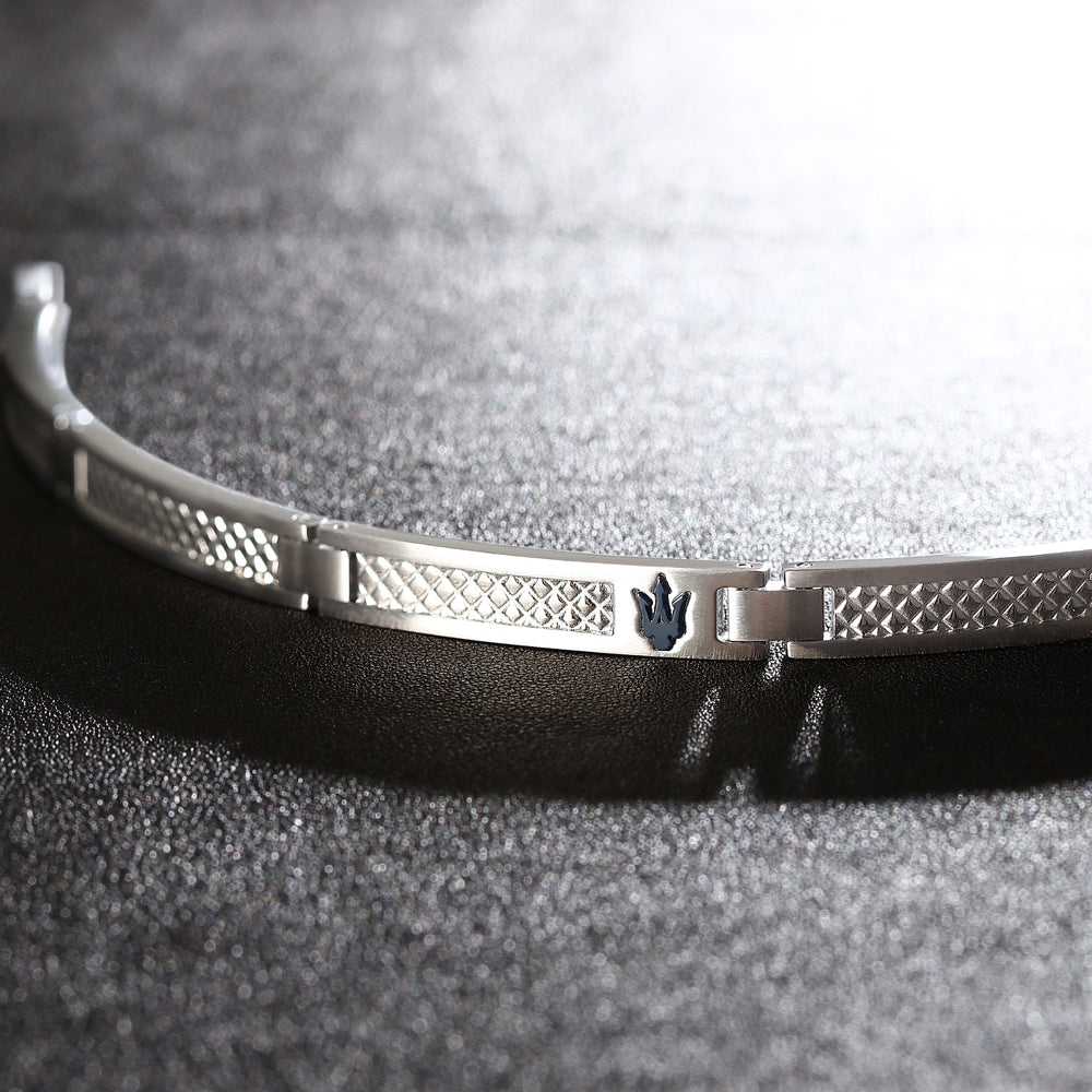 
                  
                    BRACCIALE UOMO MASERATI ICONIC JM423AVD21
                  
                