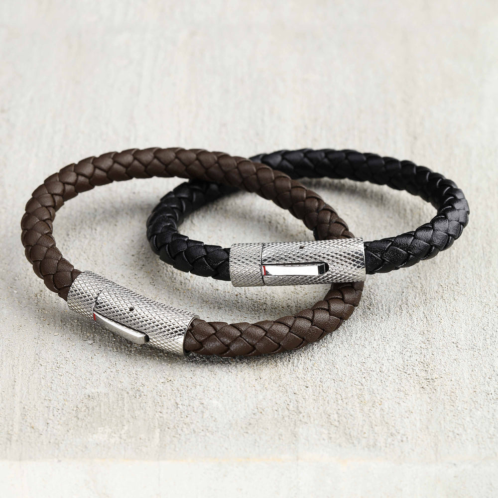 
                  
                    BRACCIALE UOMO SECTOR BANDY SZV107
                  
                