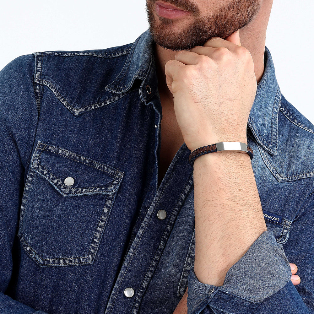 
                  
                    BRACCIALE UOMO SECTOR BANDY SZV109
                  
                