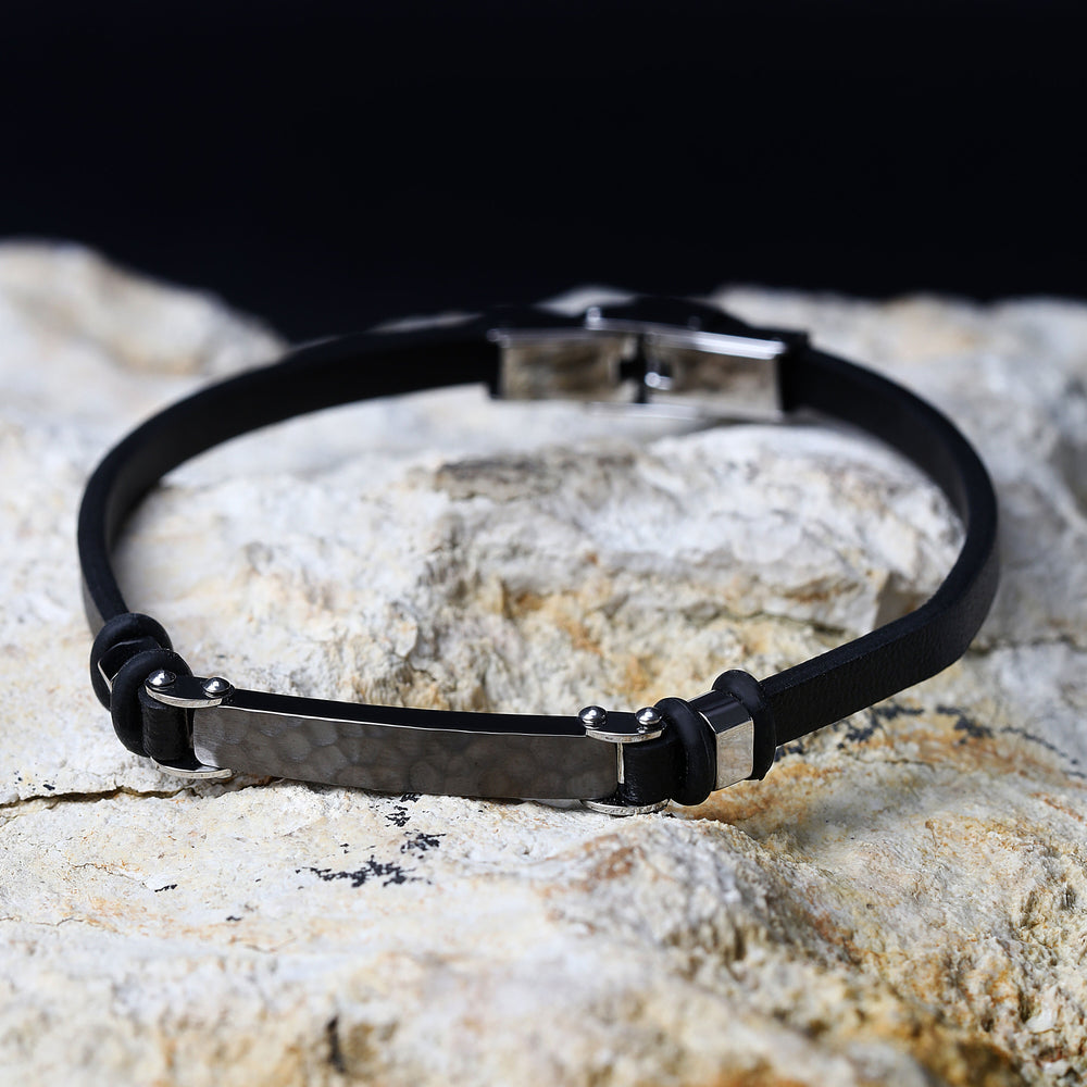 
                  
                    BRACCIALE UOMO SECTOR BANDY SZV114
                  
                