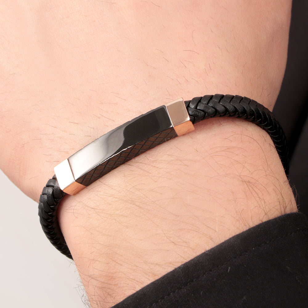 
                  
                    BRACCIALE UOMO SECTOR BANDY SZV52
                  
                