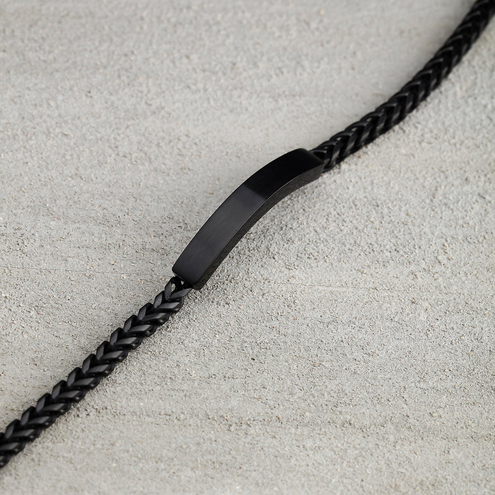 
                  
                    BRACCIALE UOMO SECTOR BASIC SZS81
                  
                