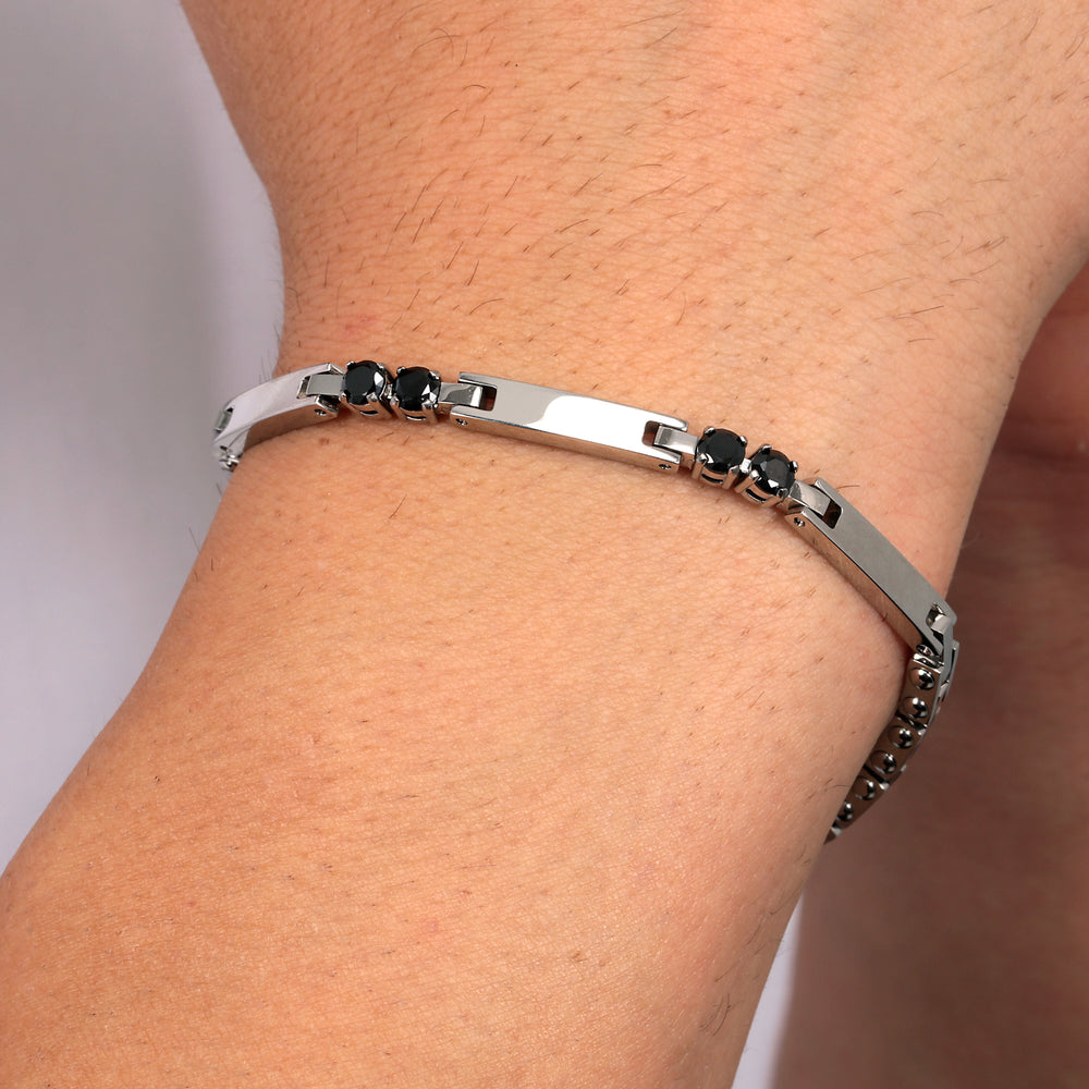 
                  
                    BRACCIALE UOMO SECTOR TENNIS SANN38
                  
                
