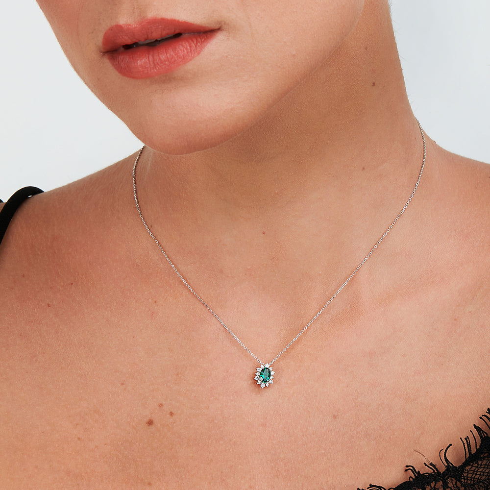
                  
                    COLLANA DONNA LIVE DIAMOND CLASSIC GEM STONE LDW050157
                  
                
