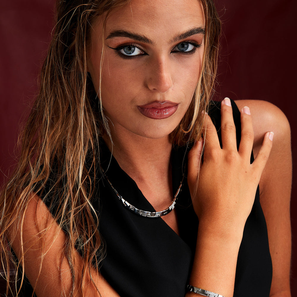 
                  
                    COLLANA DONNA TRUSSARDI T-LOGO TJAXC03
                  
                