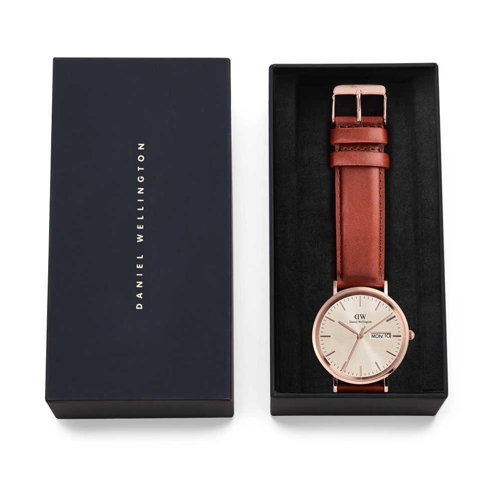 
                  
                    Orologio Daniel Wellington Classic Day Display DW00100829
                  
                