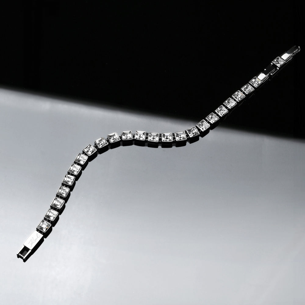 
                  
                    Bracciale Donna Karl Lagerfeld KLAYC28
                  
                