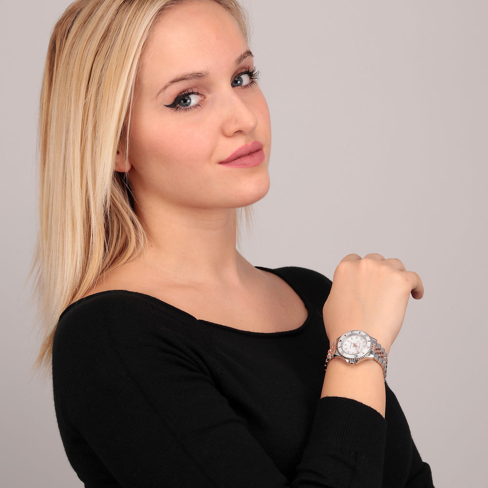 
                  
                    OROLOGIO DONNA SECTOR 230 R3253161533
                  
                