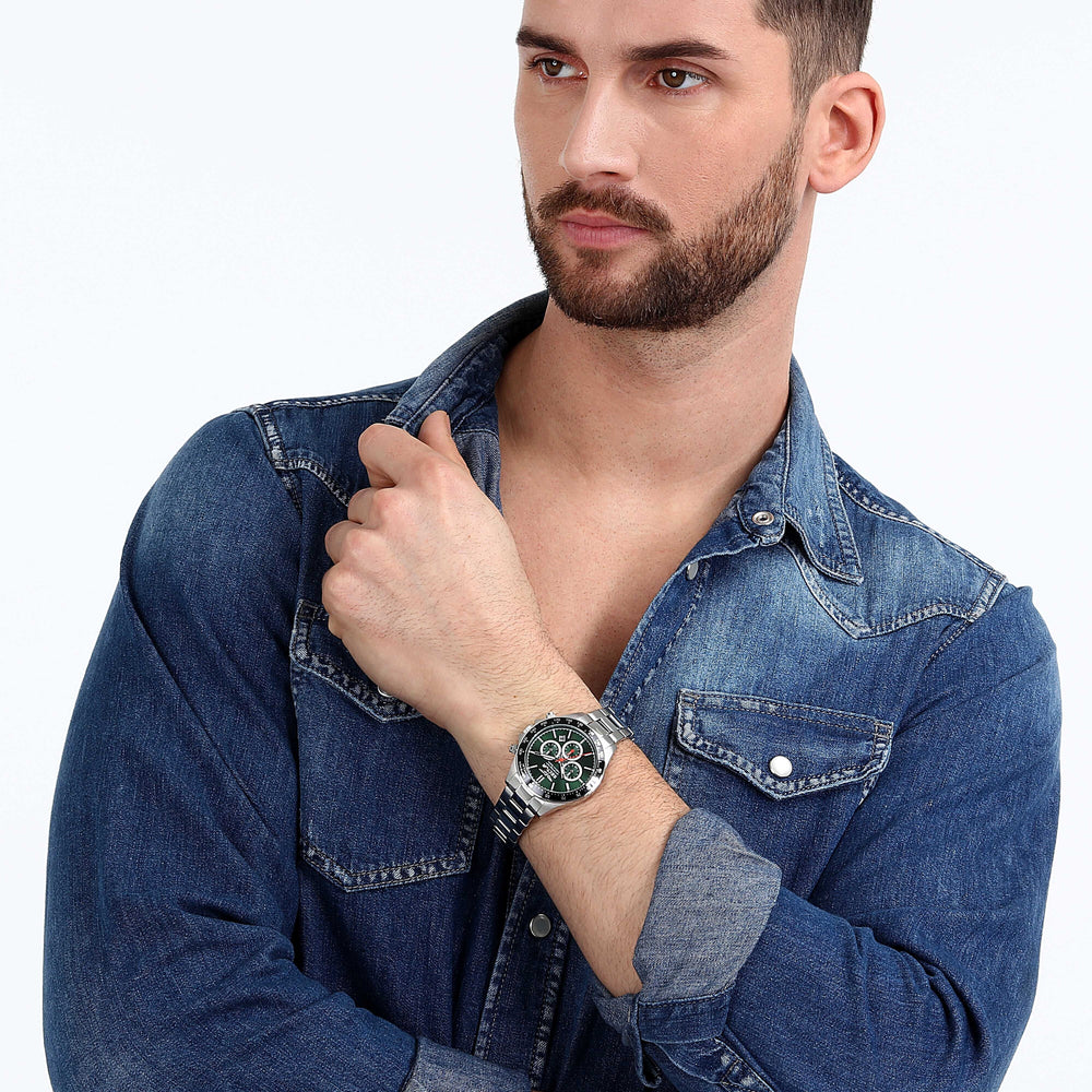 
                  
                    OROLOGIO UOMO SECTOR 230 R3273661048
                  
                