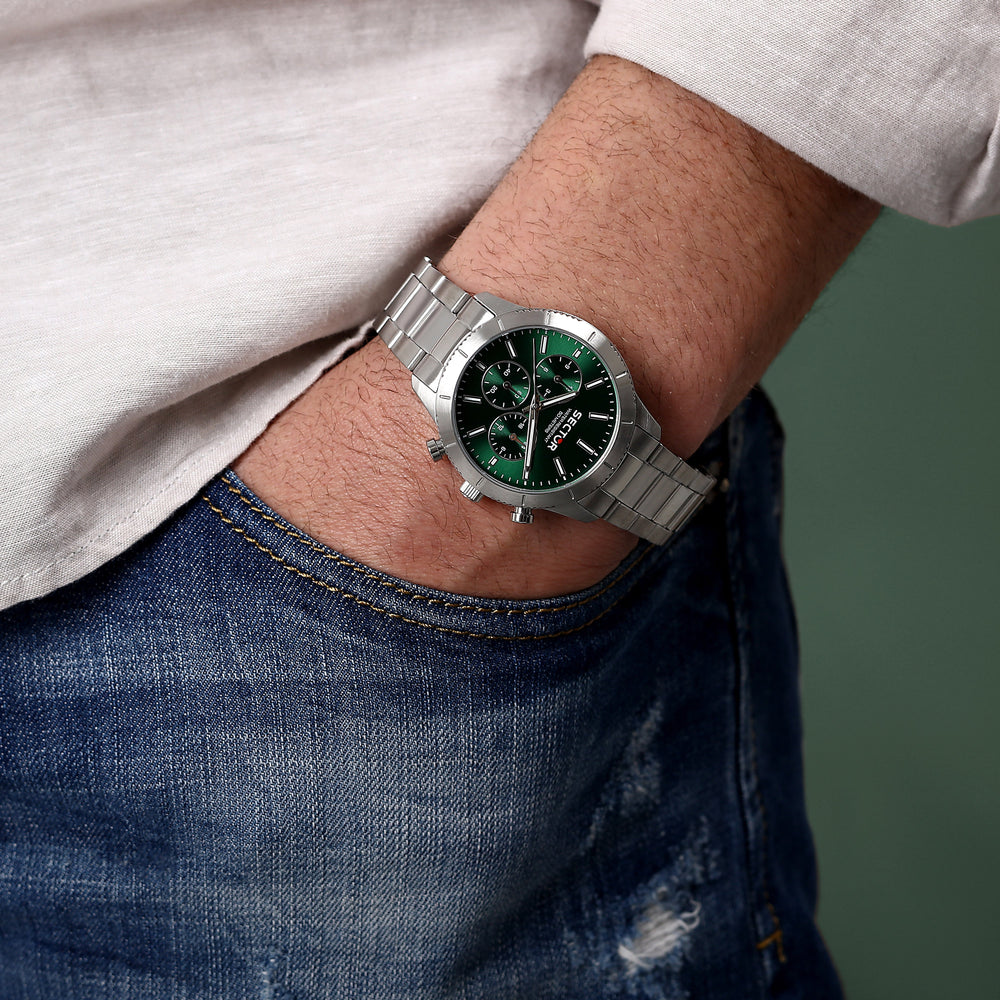 
                  
                    OROLOGIO UOMO SECTOR 270 R3253578030
                  
                