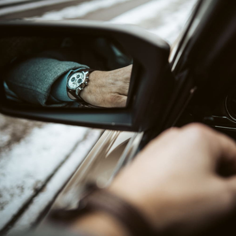 
                  
                    Orologio Casio EFR-575L-7AEF
                  
                