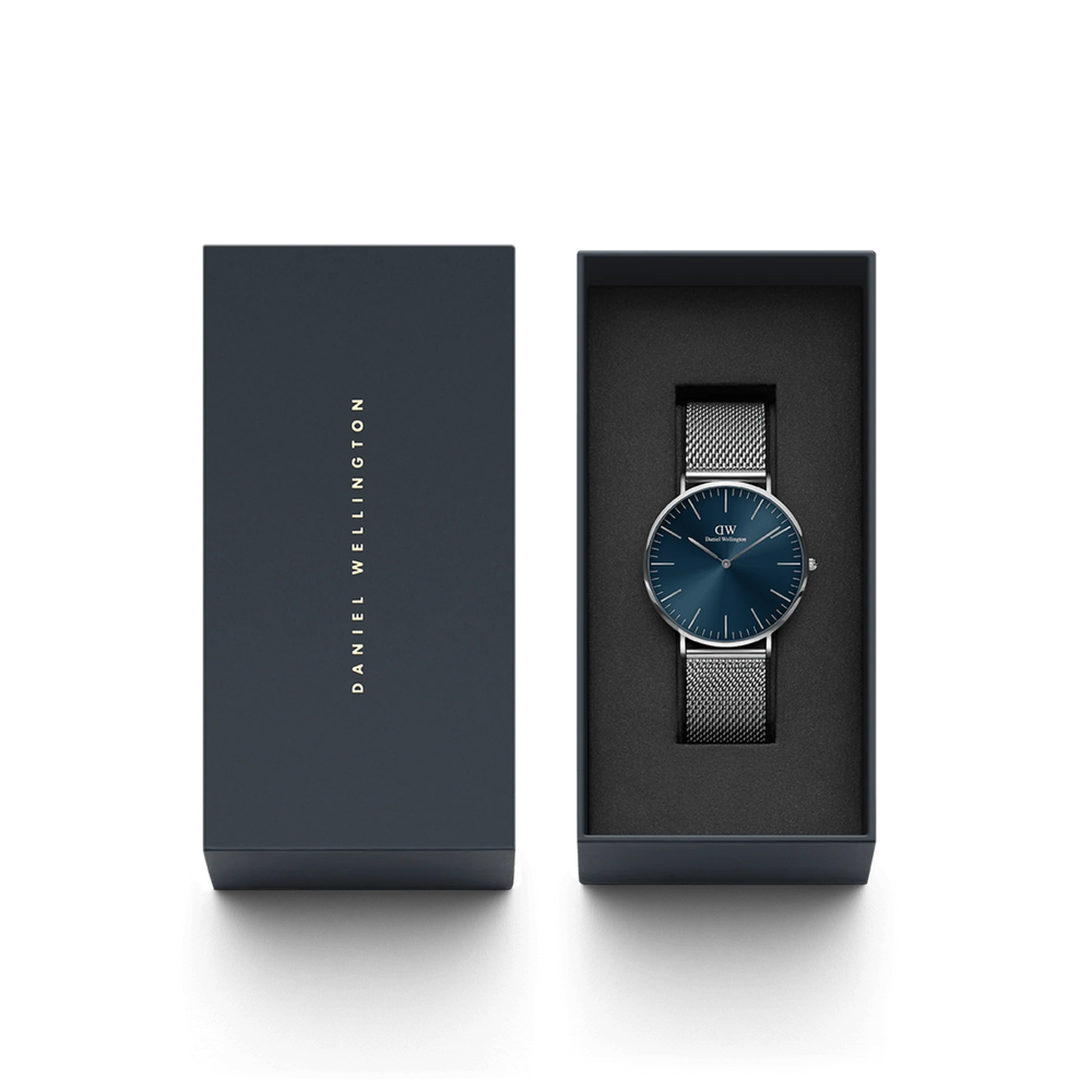 
                  
                    Orologio uomo Daniel Wellington Classic Mesh Arctic DW00100628
                  
                