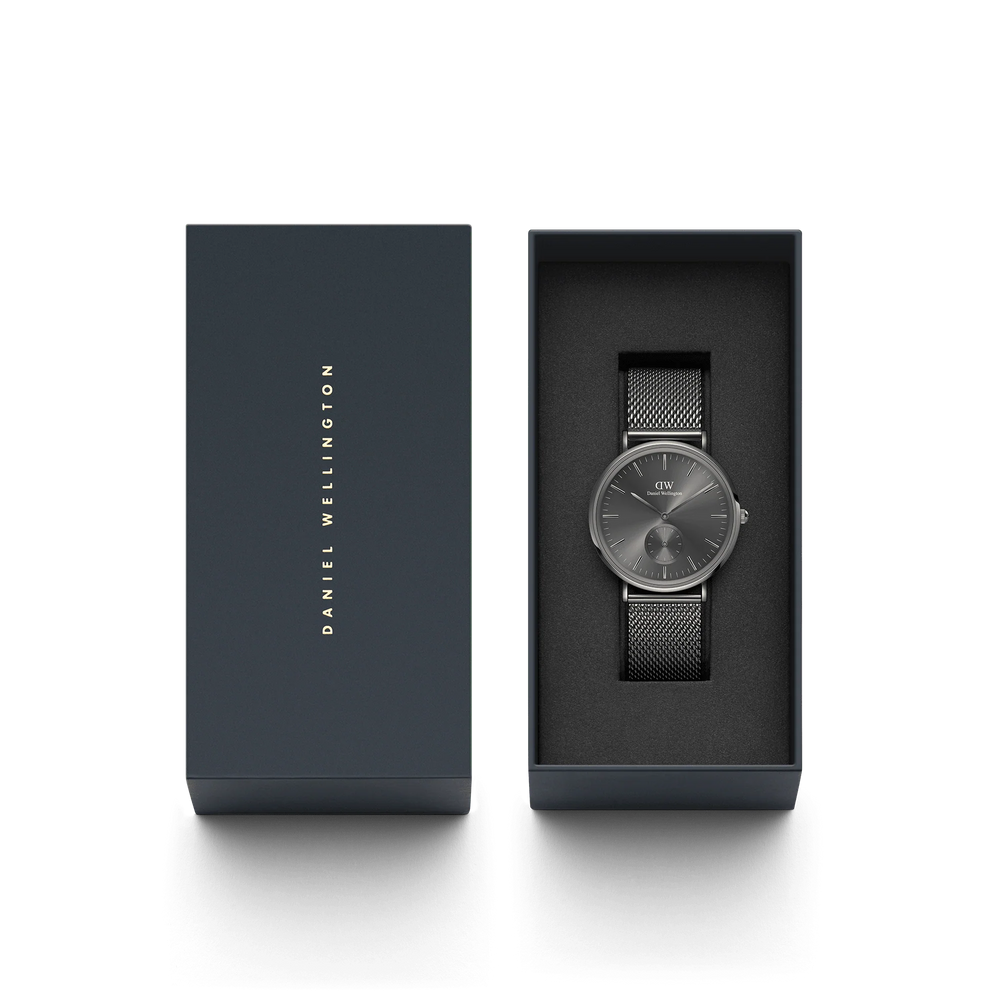 
                  
                    Orologio uomo Daniel Wellington Classic Multi-Eye Mesh Graphite DW00100712
                  
                