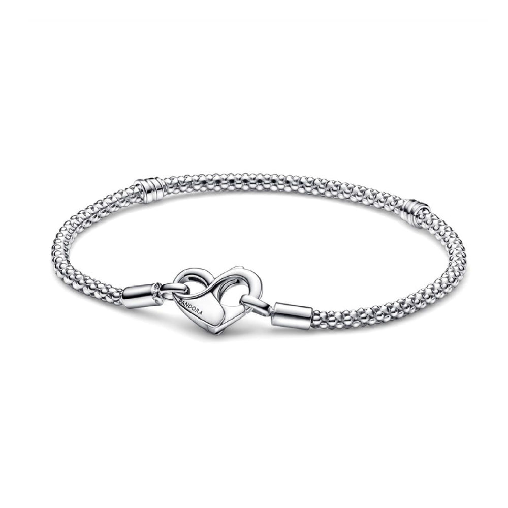 
                  
                    Bracciale Pandora Maglia Geometrica con Chiusura a Cuore 592453C00
                  
                