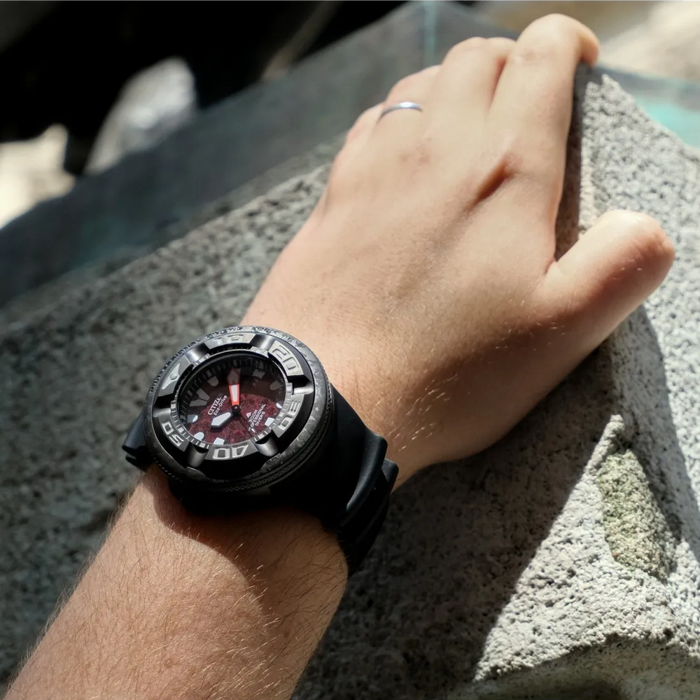 
                  
                    Orologio Citizen Promaster Diver'S Eco-Drive "Godzilla" BJ8059-03Z
                  
                